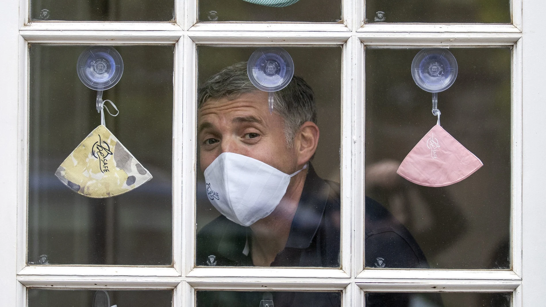 Gavin McAdam, dueño de una fábrica de mascarillas de diseño de Edimburgo