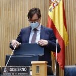 El ministro de Sanidad, Salvador Illa antes de comparecer en la Comisión de Sanidad del Congreso