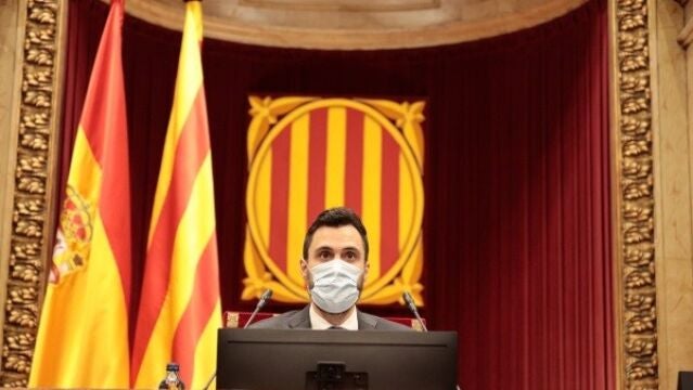 El presidente del Parlament, Roger Torrent, en el pleno del 21 de mayo.