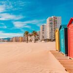 Una playa de Cullera (Valencia), vacía
