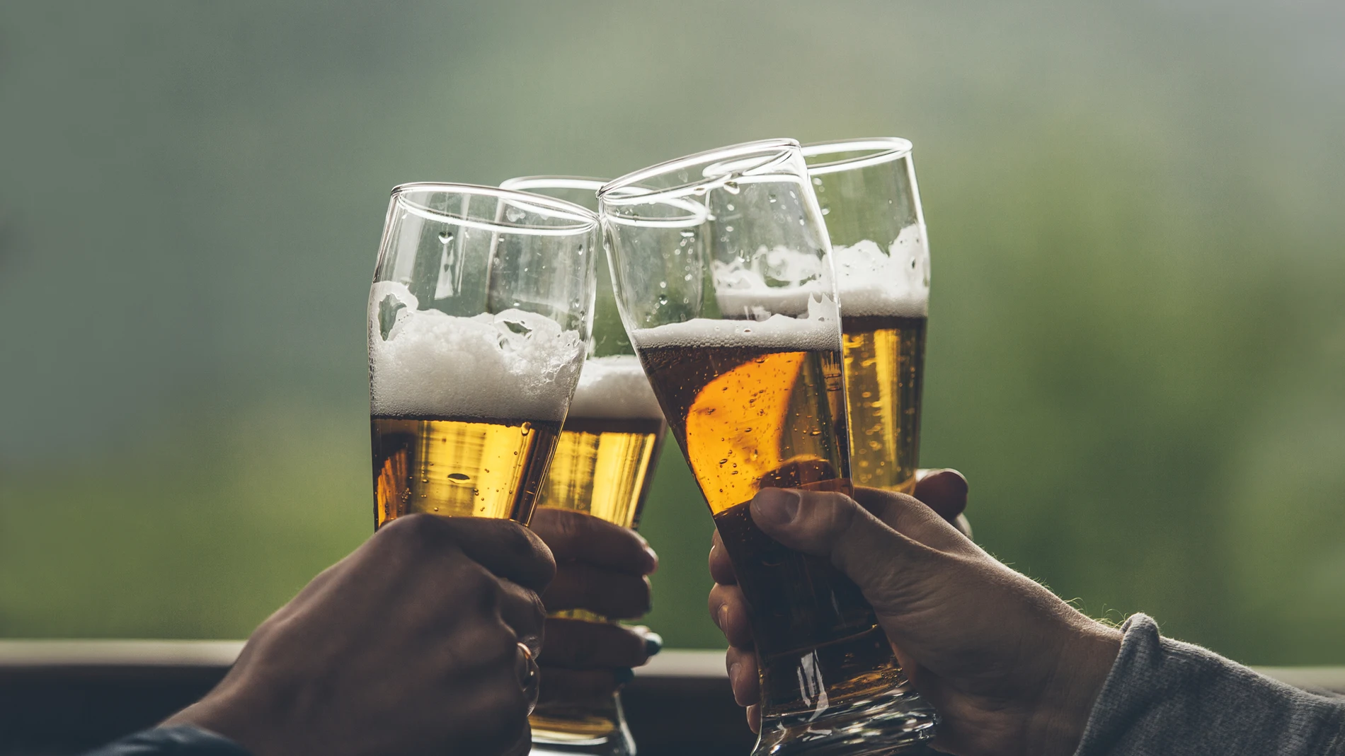 El 65% del consumo de cerveza se realiza en bares y restaurantes