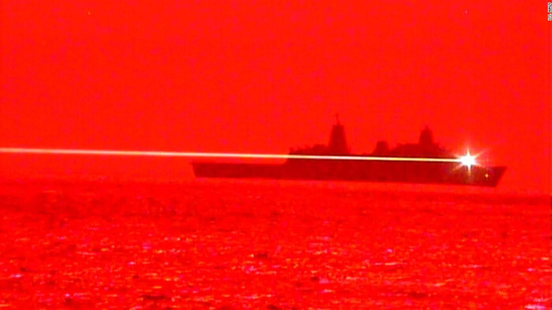 Arma láser lanzado desde el buque Portland USS