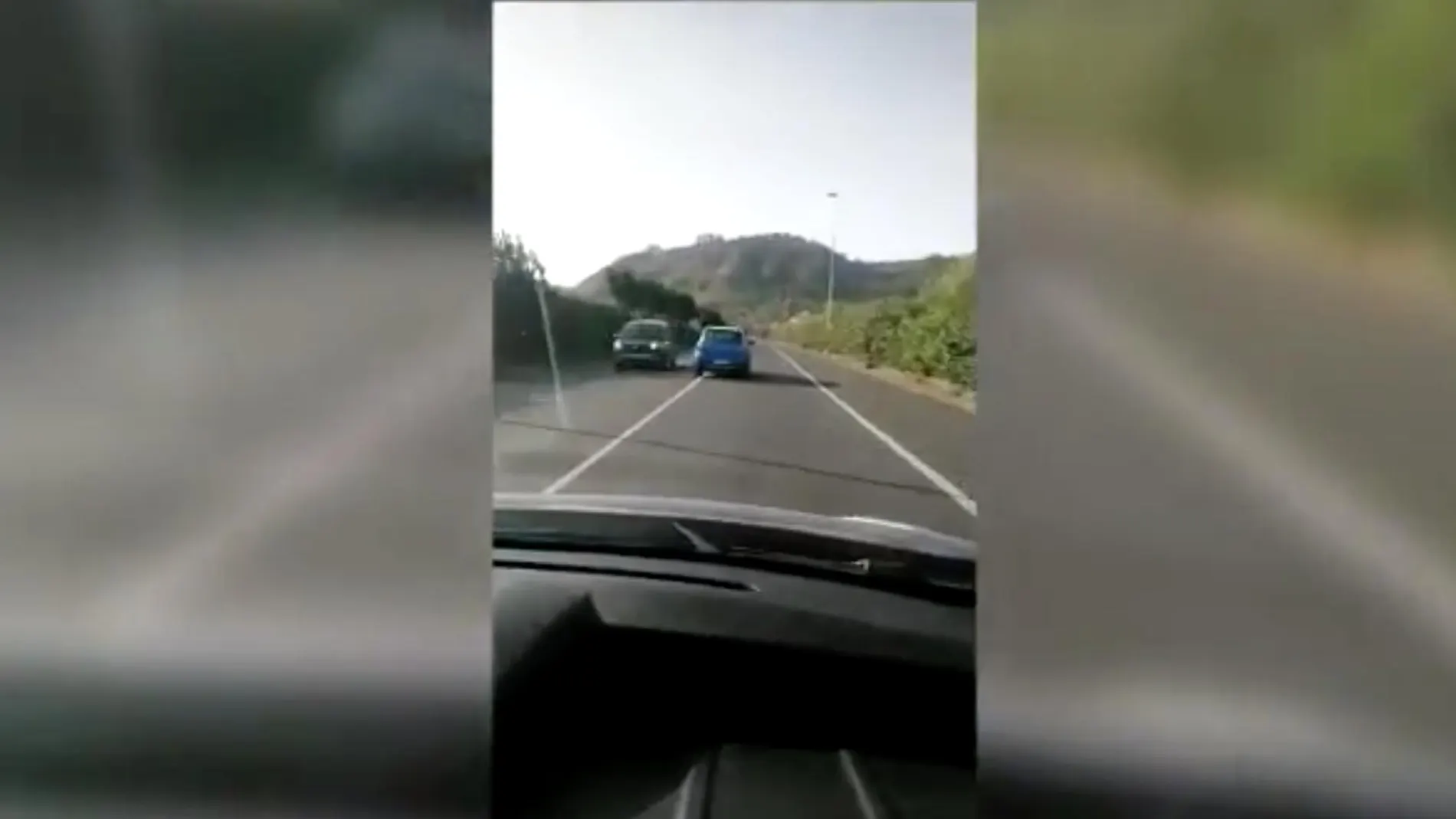 Gracias al vídeo publicado en las redes sociales se pudo relacionar un accidente con un delito de conducción temeraria.