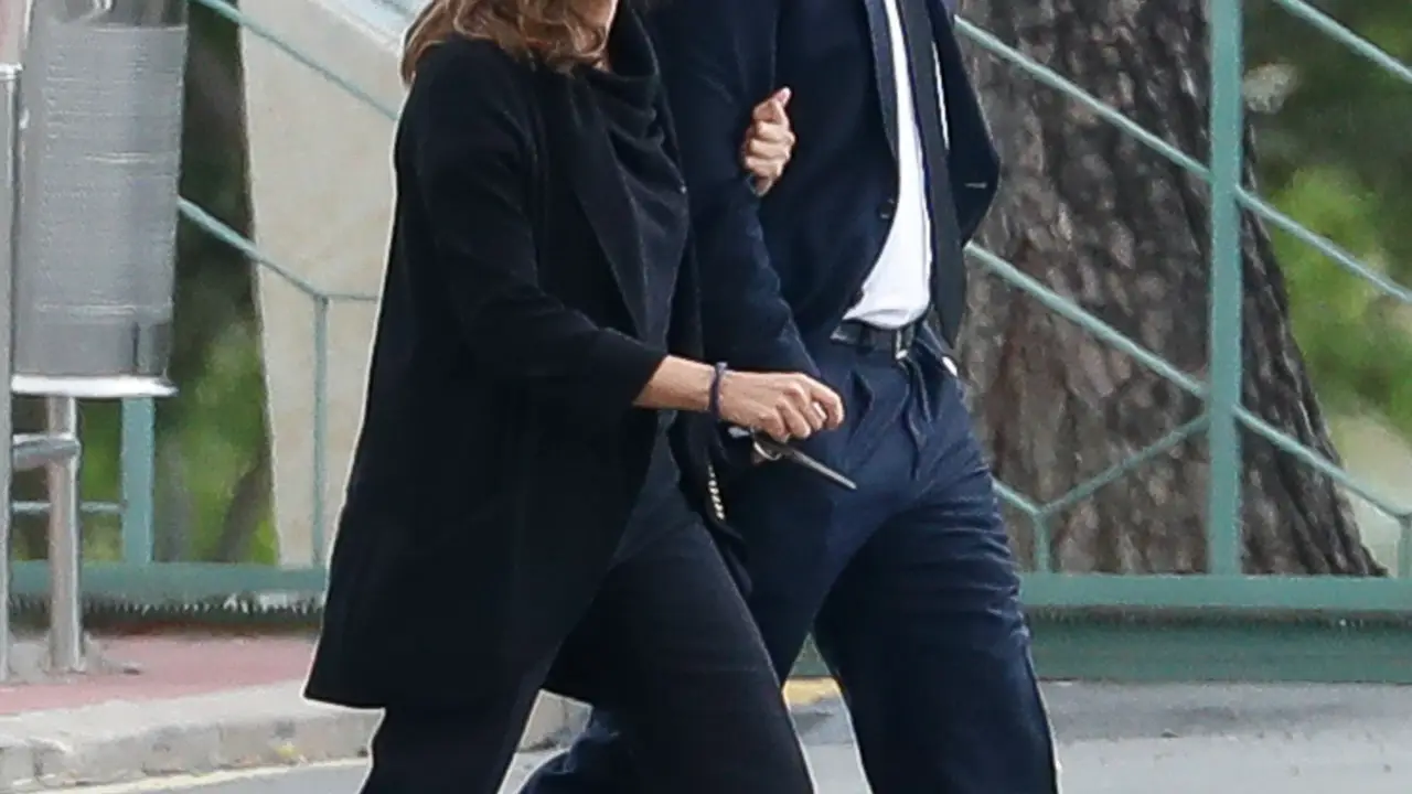 María Palacios, con su hermano Borja, en el entierro de Aless Lequio Obregón en Madrid16/05/2020Madrid