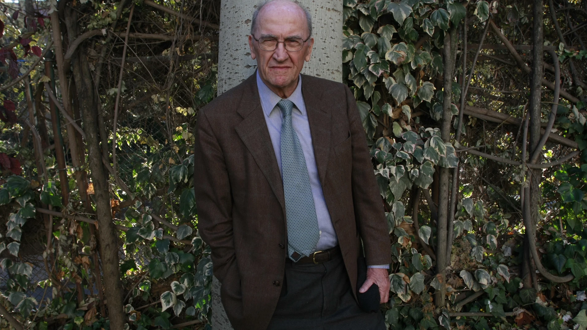 Miguel Artola, el maestro de maestros