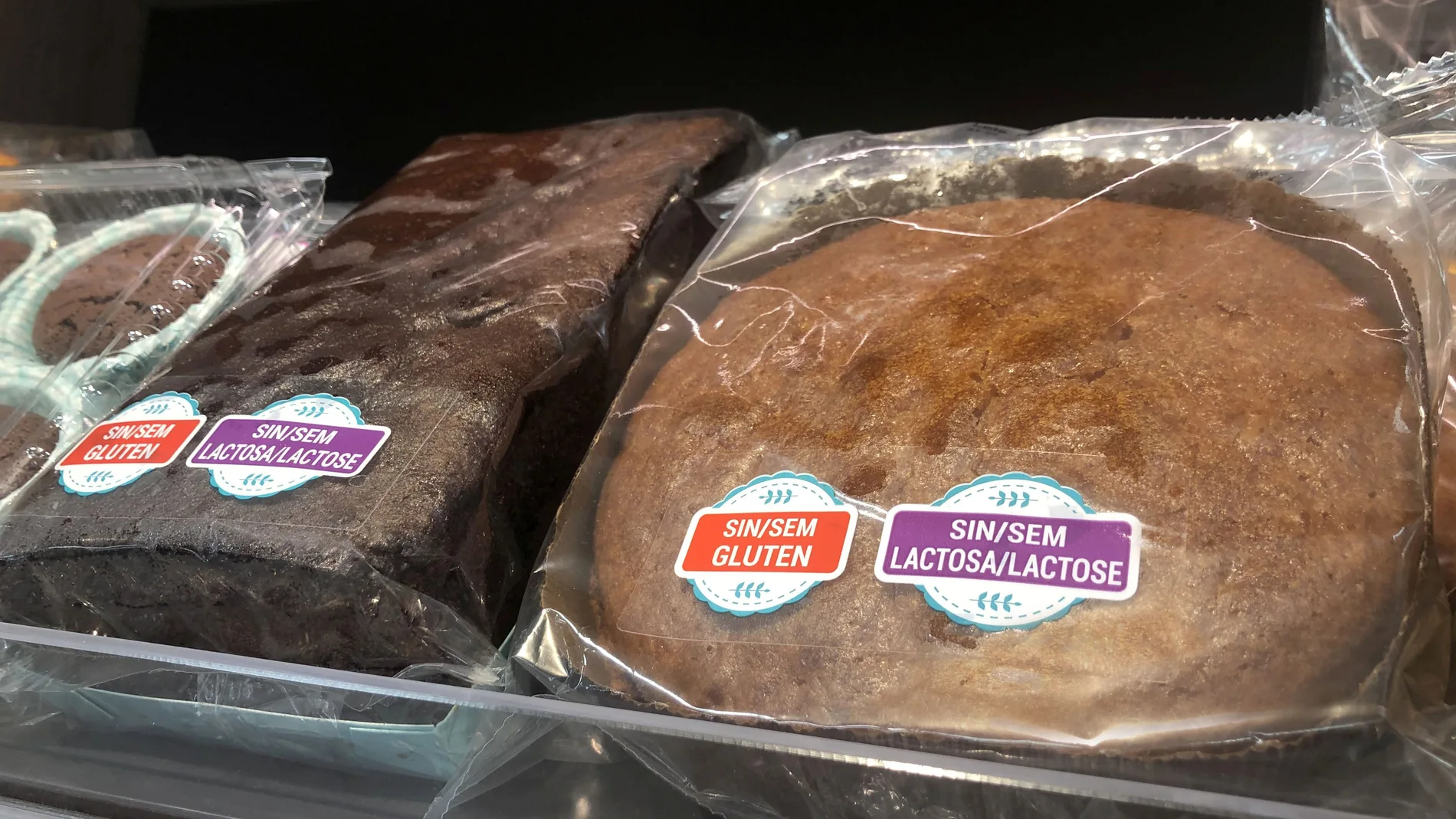 Los dos nuevos bizcochos de Mercadona, uno de zanahoria y otro de chocolate