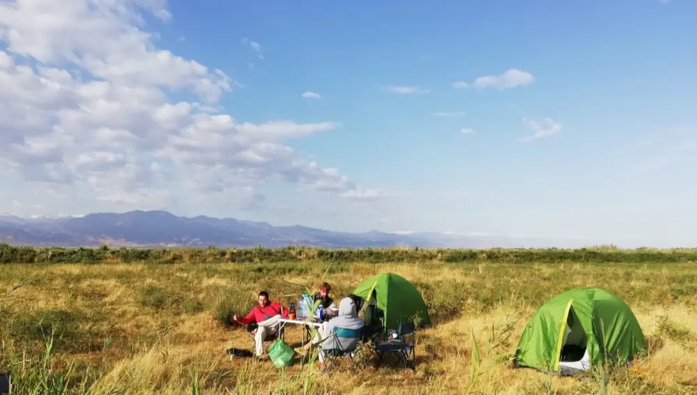 Las acampadas en Kazajistán son memorables y se pueden practicar de forma libre en casi cualquier lugar.