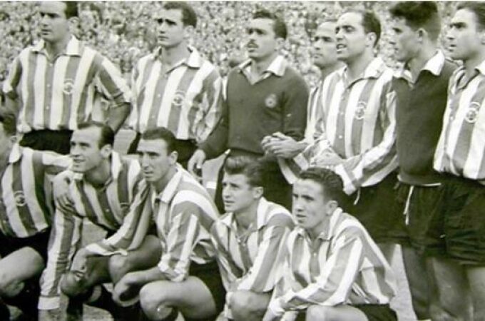 Imagen del primer partido de fútbol televisado en España en 1954