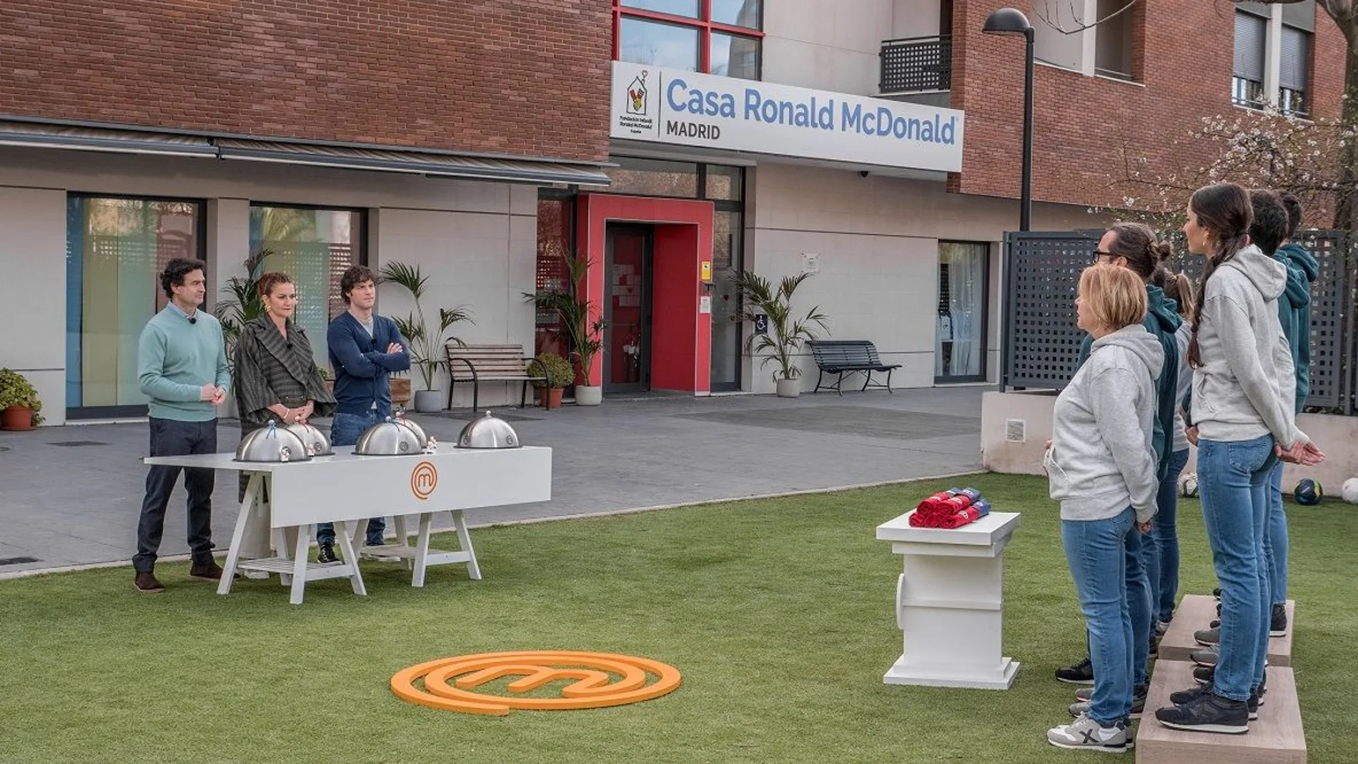 La Fundación Infantil Ronald McDonald es la representación en España de Ronald McDonald House Charities, entidad que opera en 64 países. En la actualidad existen 376 Casas y 262 Salas Familiares Ronald McDonald. Es considerada como la organización referente en atención a familias con hijos gravemente enfermos.