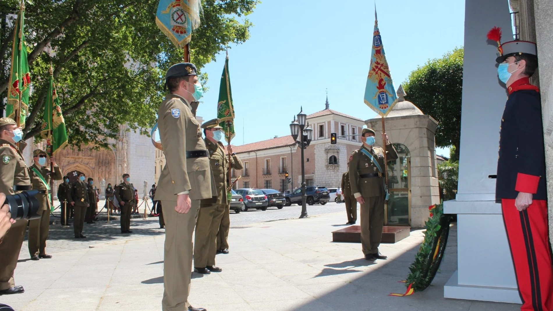 El general José Rivas Moriana preside el acto celebrado en el Paladio Real de Valladolid en homenaje a las víctimas del Covid-19