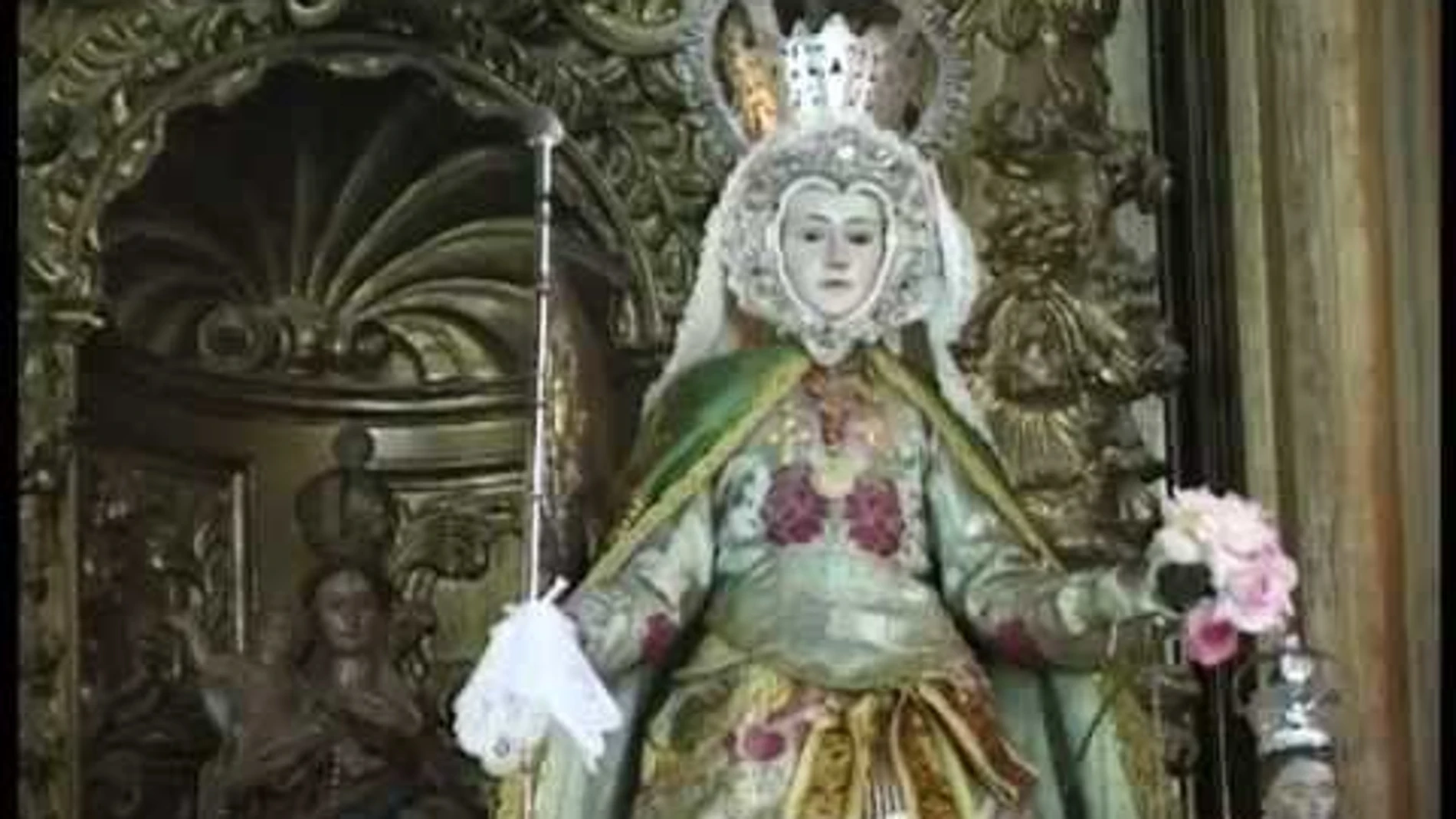 La Virgen de la Concha no se ha quedado sola este día de peregrinaje a La Hiniesta