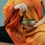 El sonido que emiten los cuencos tibetanos se usa como terapia adicional o complementaria en algunas patologías.