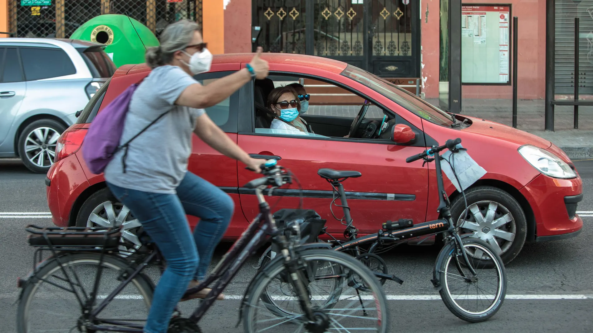 Una cadena reivindica uso de bicis y la lucha contra COVID en su Día Mundial