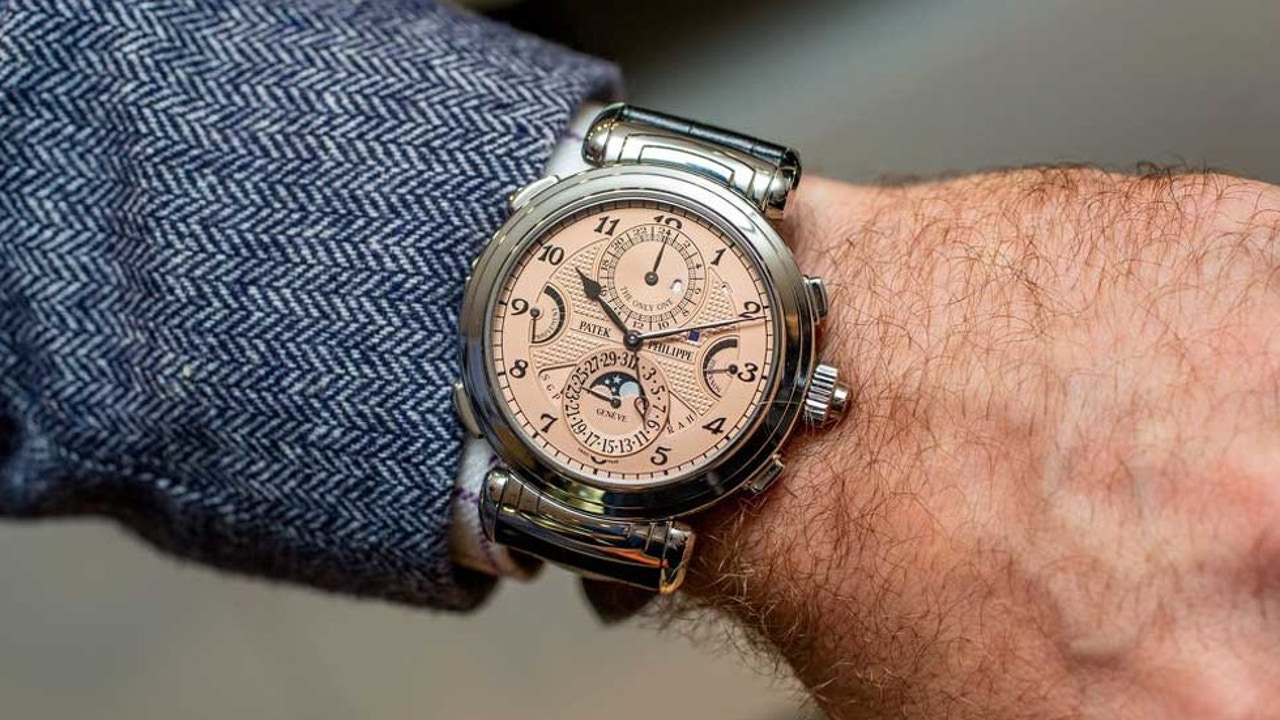 Bienes Recepción Intensivo El reloj más caro del mundo fue vendido en esta subasta y costó 28 millones  de euros