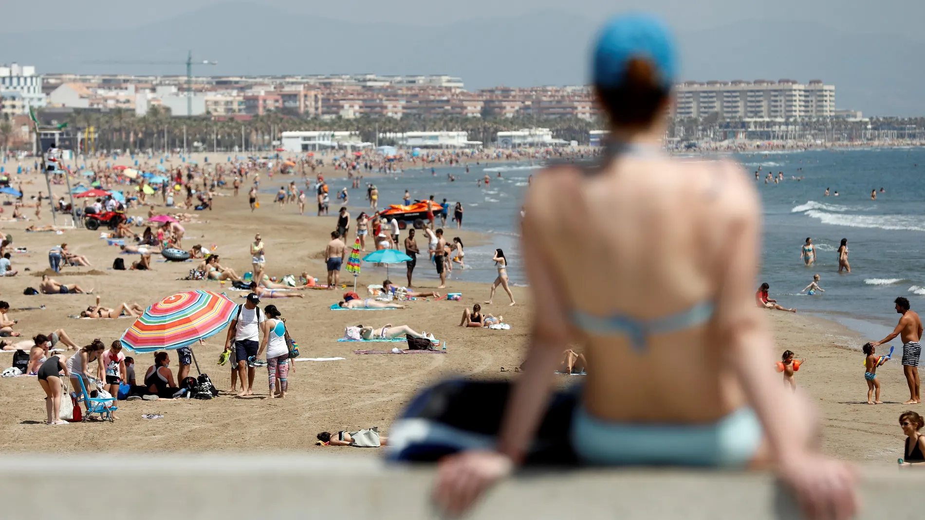 Las playas de Valencia vuelven a cobrar vida