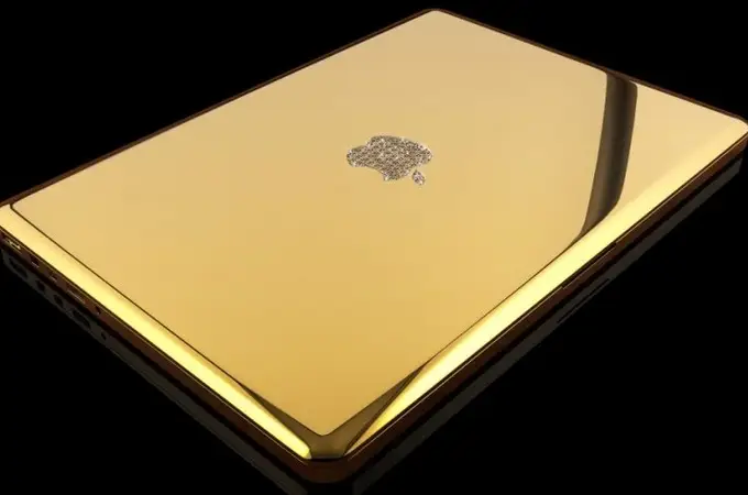 ¿Te imaginas un MacBook Pro bañado en oro de 24 quilates? Existe y cuesta 12.000€