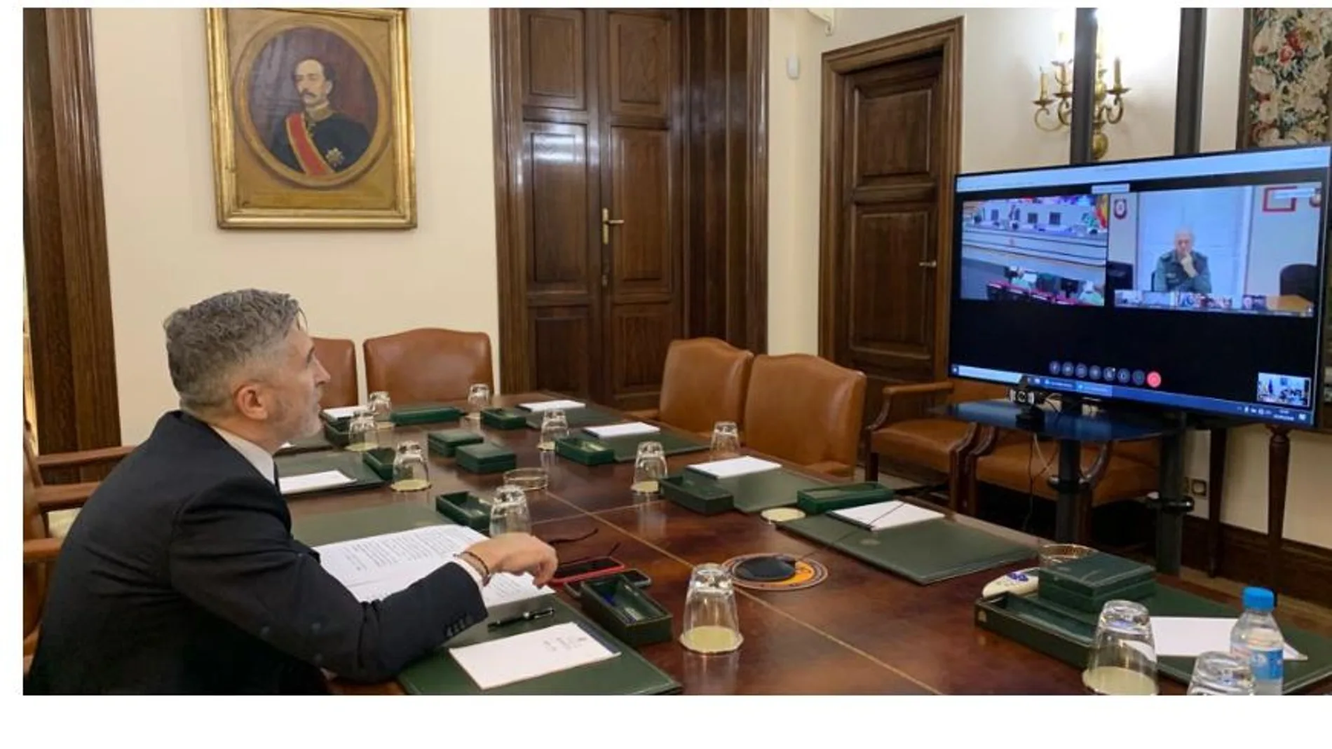 El ministro del Interior presidió la ultima reunión del Consejo Superior de la Guardia Civil