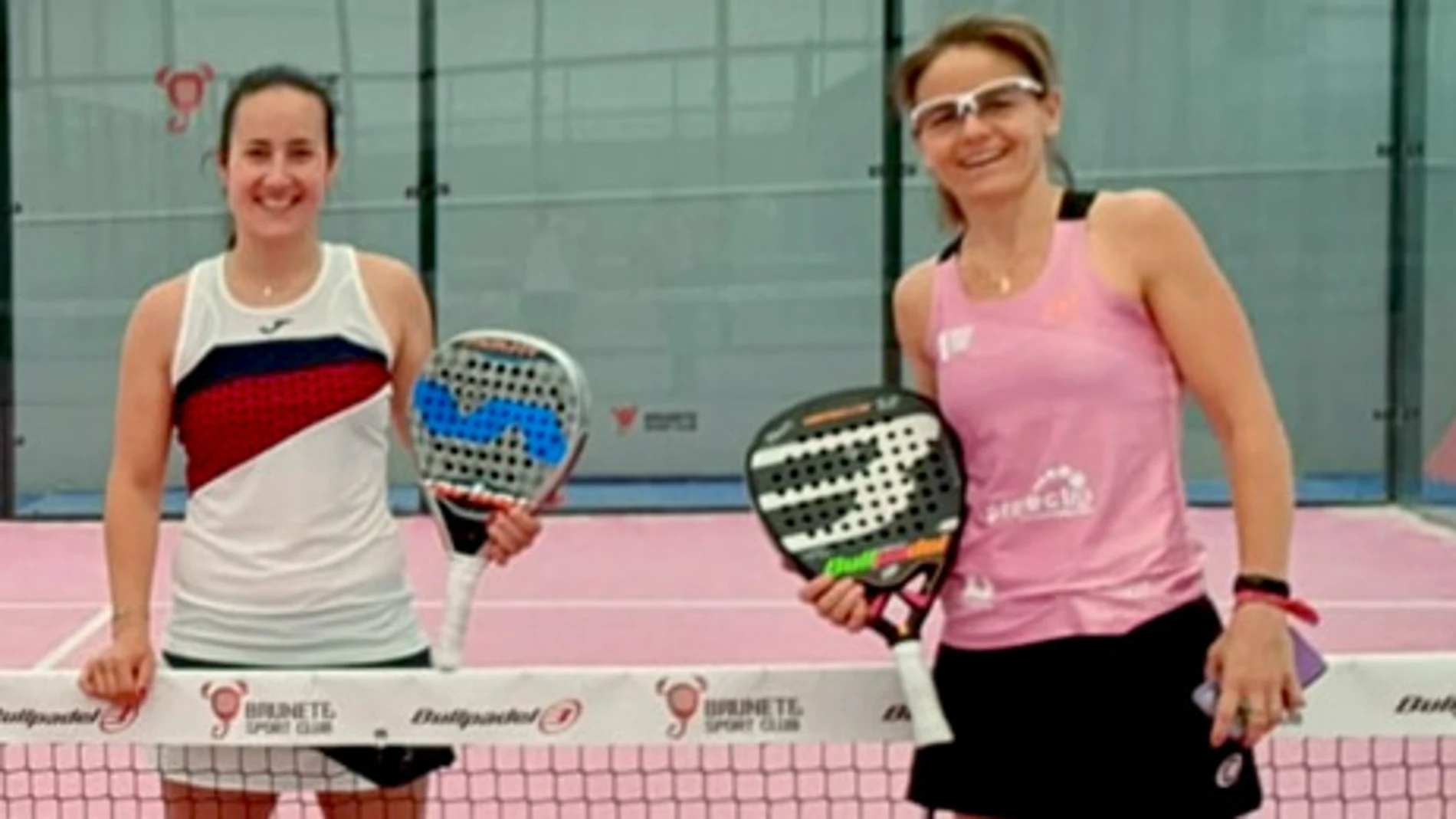 Alicia Blanco Rojo y Cata Tenorio.