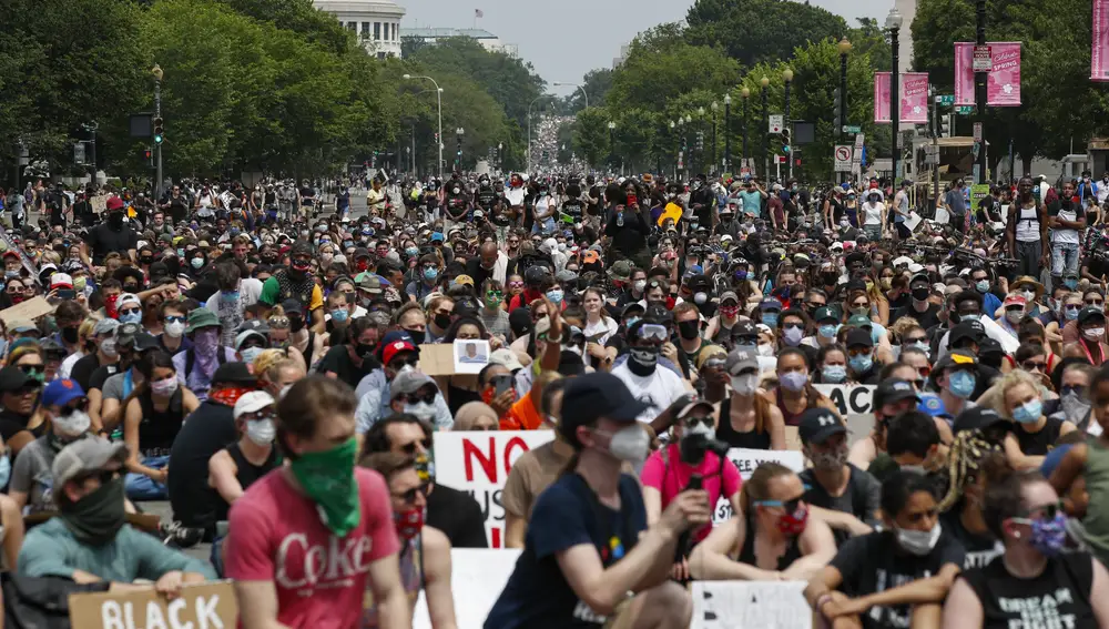 Miles de personas protestan hoy en Washington hoy