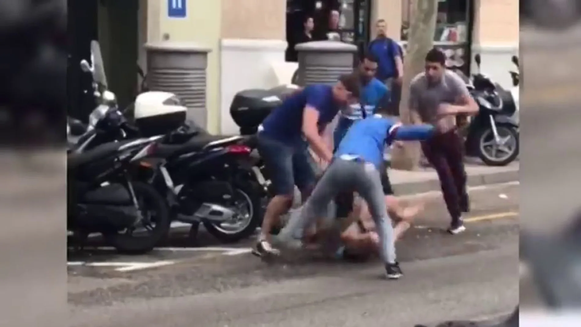 Imagen de la agresión en el centro de Barcelona