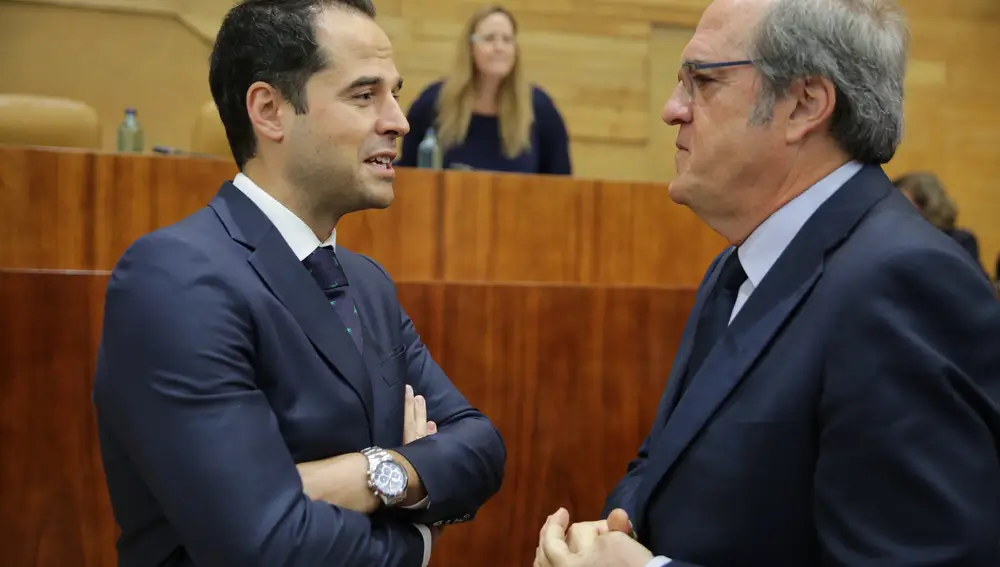 Sesión de control al Gobierno. Ignacio Aguado, vicepresidente y Ángel Gabilondo, del Psoe.