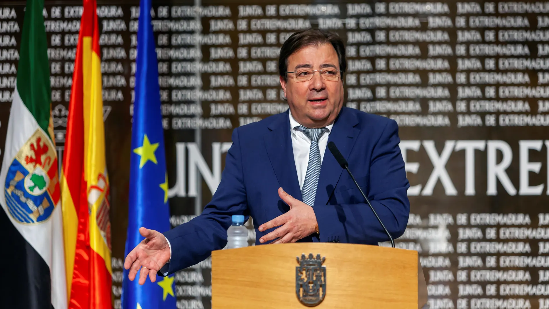 El presidente de Extremadura, Guillermo Fernández Vara, ha comparecido tras el Consejo Territorial del PSOE