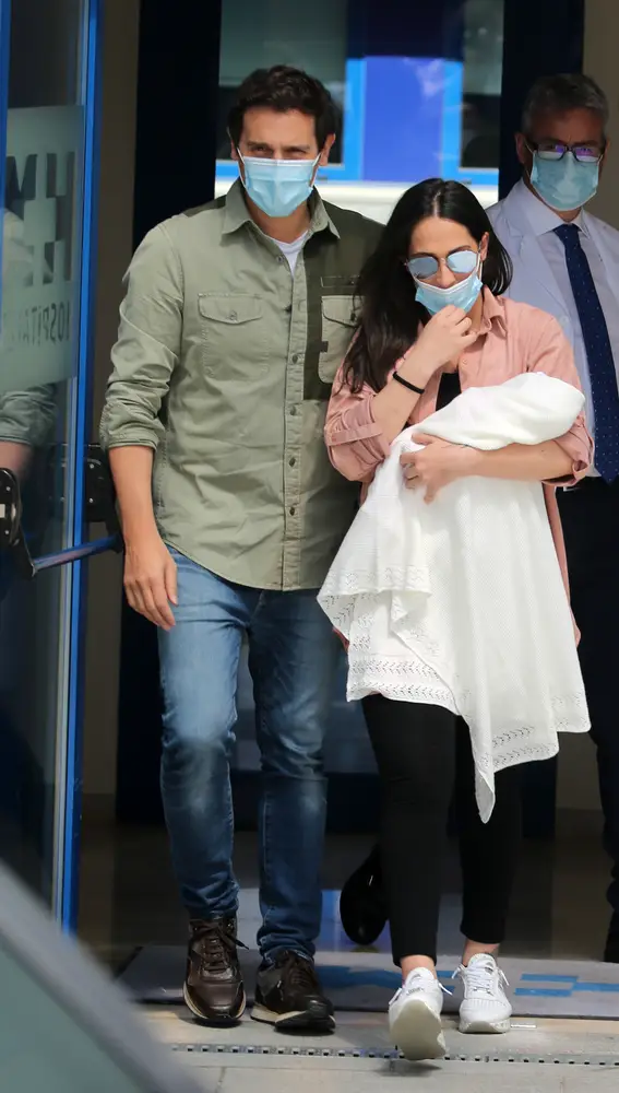 Malú y Albert Rivera reciben el alta médica tras el nacimiento de su hija Lucía, en Madrid (España), a 08 de junio de 2020.08 JUNIO 2020José Ruiz / Europa Press08/06/2020