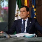 El presidente de la Junta de Andalucía, Juanma Moreno, interviene por videoconferencia ante el Comité de las Regiones