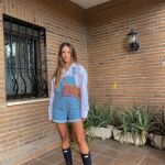 El look perfecto para los días de lluvia.