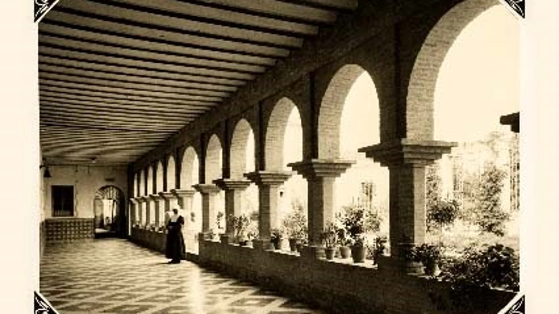 Sevilla.- Diputación edita una colección de postales que reproducen fotografías de primeros del siglo XX de sus fondos