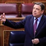 El ministro de Agricultura, Luis Planas, presentó este decreto 'ómnibus'