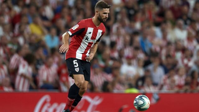 Yeray Álvarez con el Athletic.