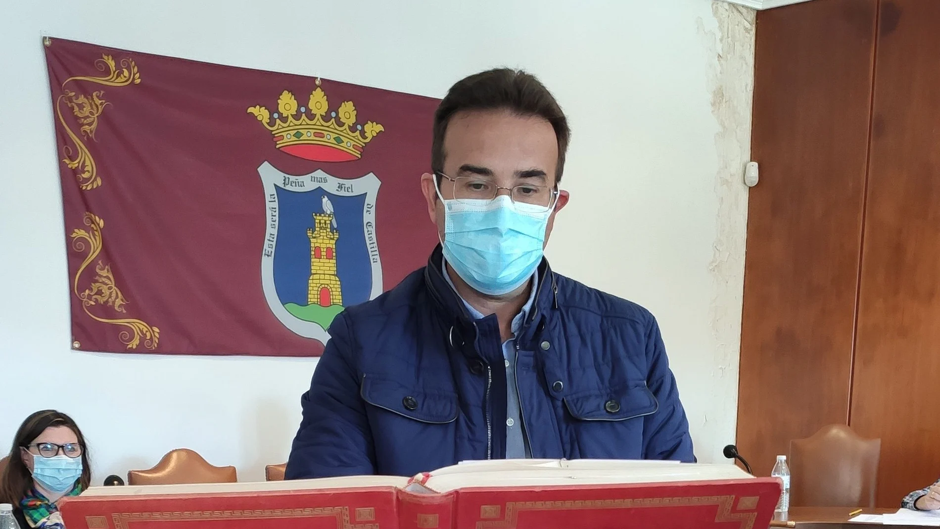 El popular Roberto Díez jura el cargo de alcalde-presidente de Peñafiel