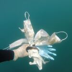 Vista de los elementos encontrados en el fondo marino de la Costa Azul por la organización sin ánimo de lucro Opération Mer Propre