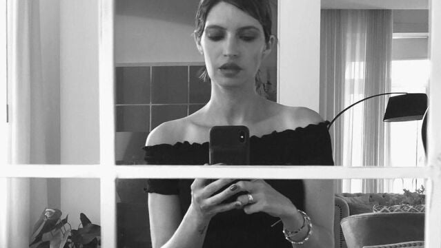Sara Carbonero tiene el vestido que no te vas a quitar en todo el verano.