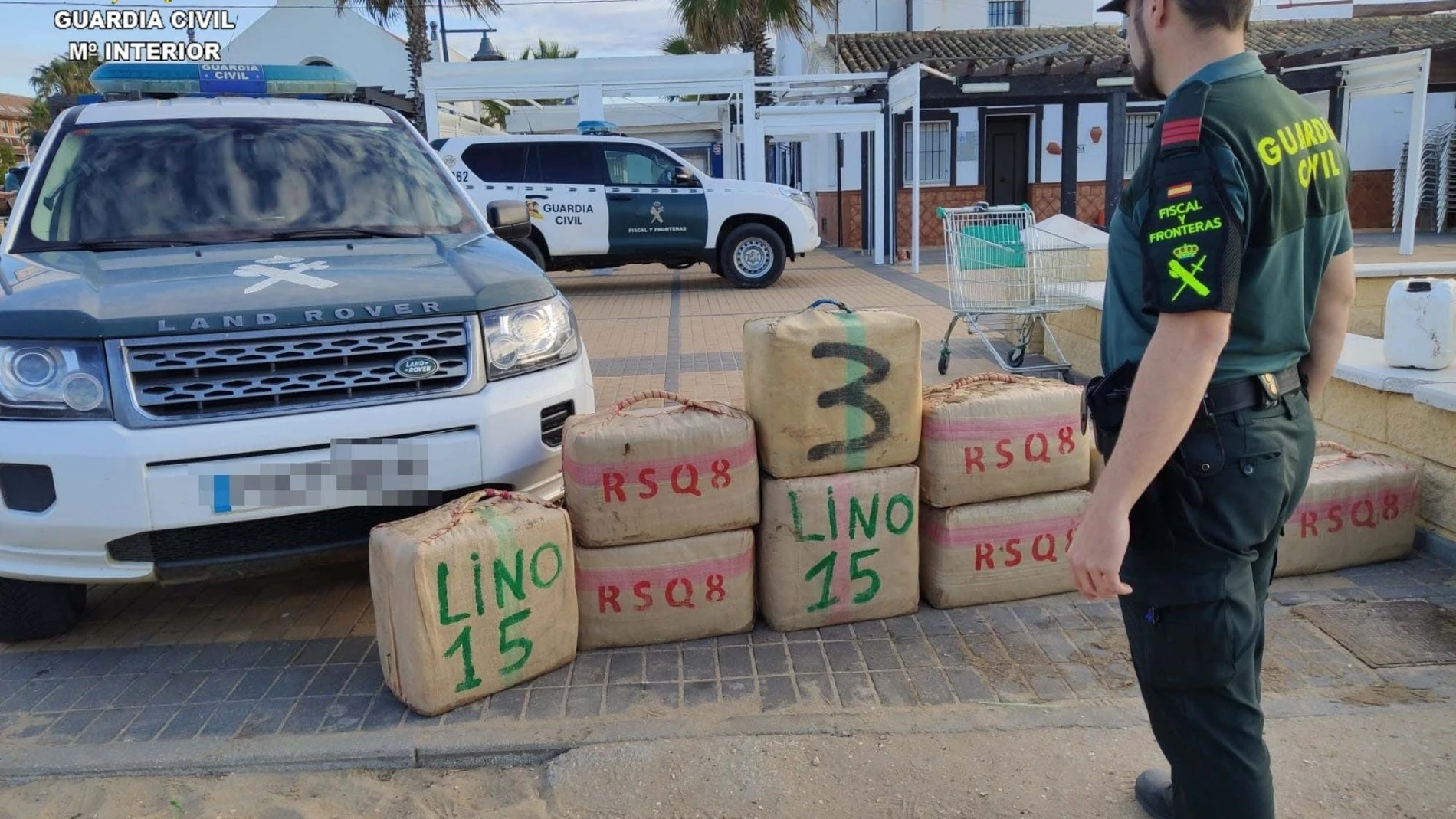 Huelva.- Sucesos.- La Guardia Civil interviene 270 kilos de hachís en La Antilla y detiene a cinco personas