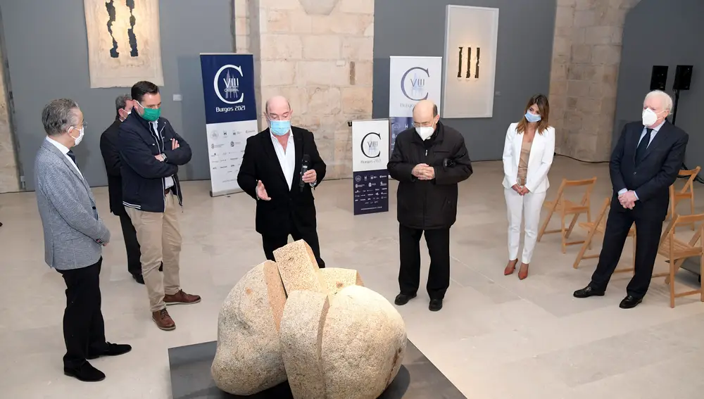 Inauguración de la exposición "Cruce de culturas" de Alberto Bañuelos, organizada por la Fundación VIII Centenario de la Catedral. Burgos 2021