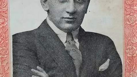 El dramaturgo Julio F. Escobar