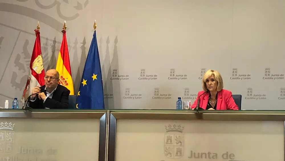 Francisco Igea informa de los auerdos del Consejo acompañado de la consejera de Sanidad, Verónica Casado.JCYL18/06/2020