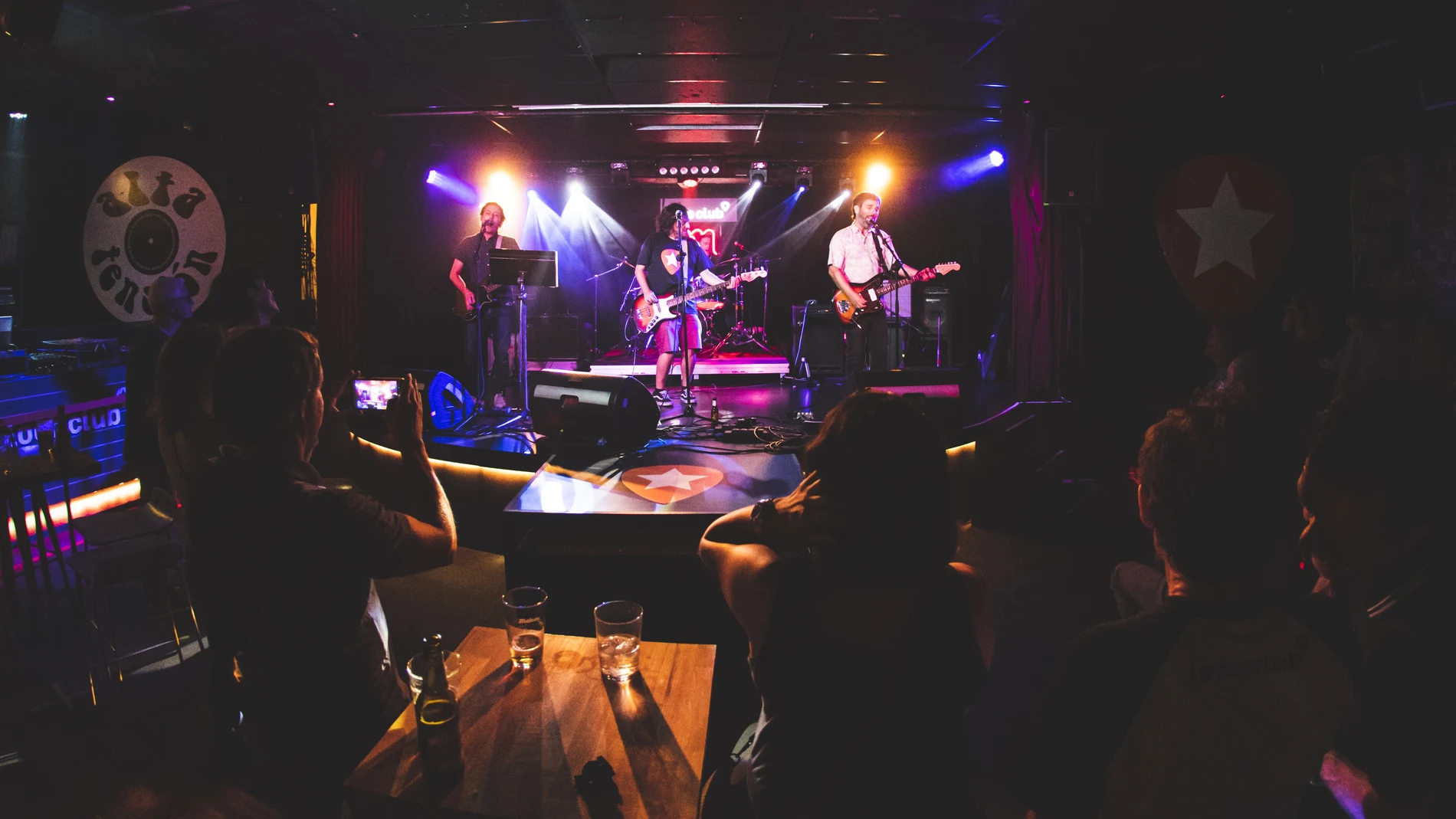 Cultura.- La música en directo vuelve a vibrar en salas con aforo reducido y medidas antiCovid