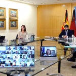 Reunión telemática del Gobierno regional con los alcaldes de los 45 municipios para coordinar todas las actuaciones relacionadas con el covid-19