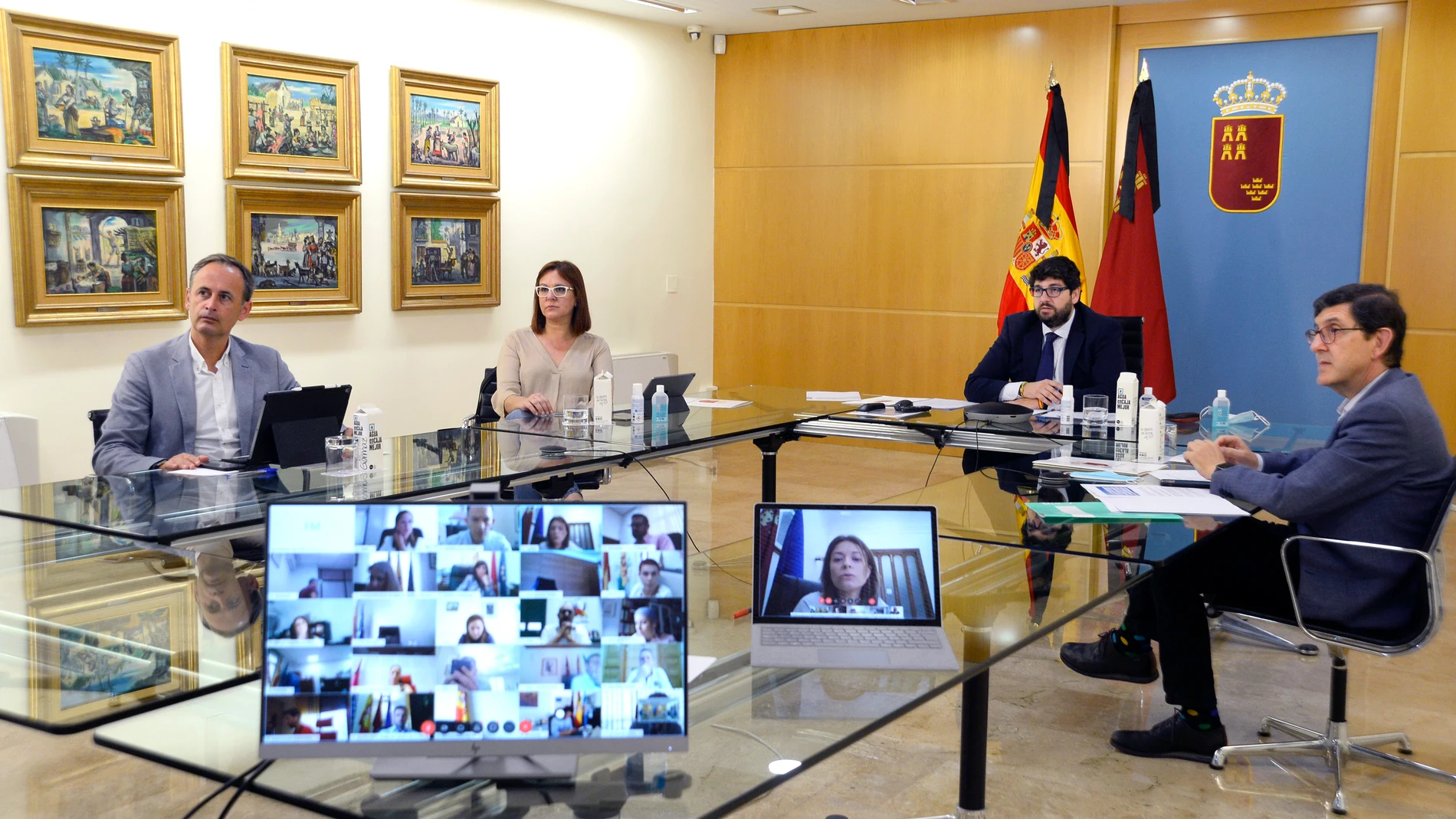 Reunión telemática del Gobierno regional con los alcaldes de los 45 municipios para coordinar todas las actuaciones relacionadas con el covid-19