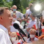 El presidente polaco y candidato a la reelección por el Partido Ley y Justicia (PiS), Andrzej Duda, en un mitin de campaña
