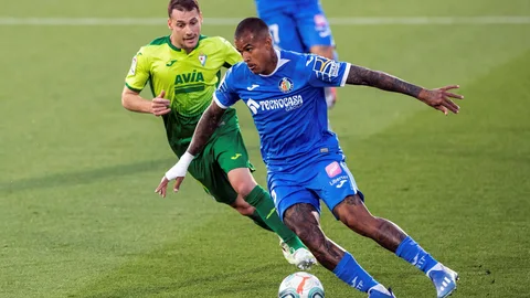 Sebastián Carlos Cristóforo con el Eibar frente al Getafe.