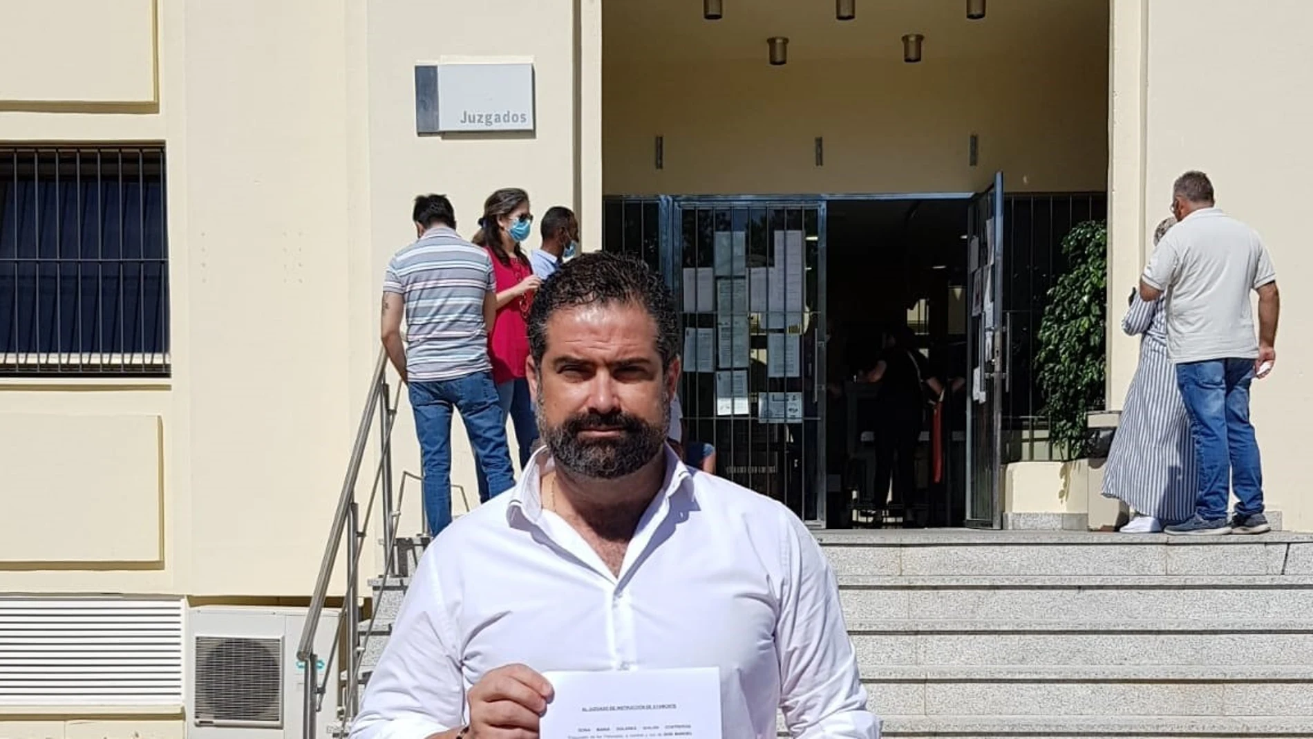 Huelva.-Alcalde de Cartaya denuncia al edil de PSOE por supuesto soborno y pide a Cs recapacitar sobre la moción
