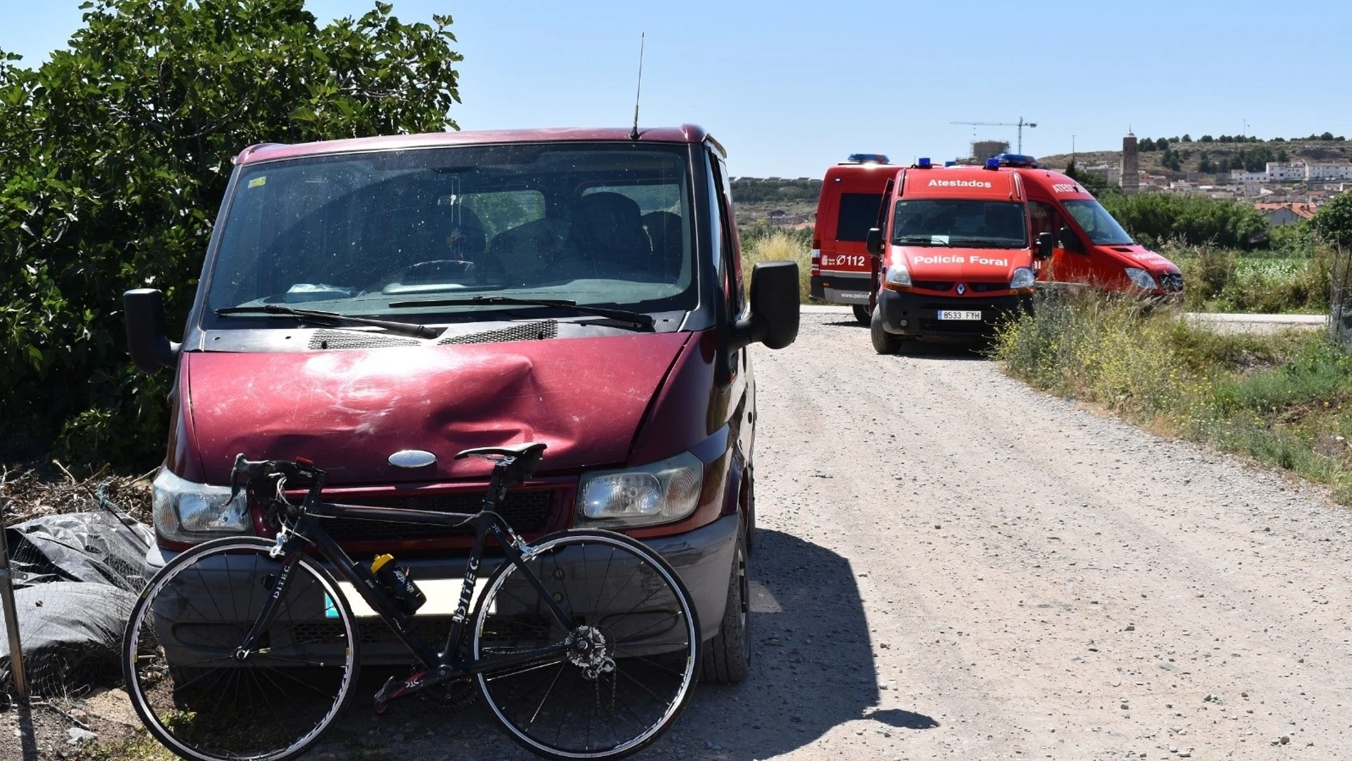 Sucesos.- Herido grave un ciclista al ser atropellado por una furgoneta, cuyo conductor ha intentado darse a la fuga