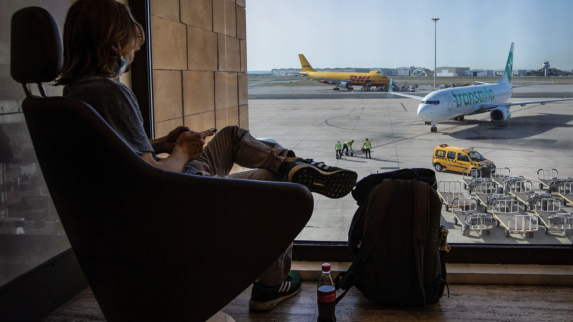 El aeropuerto de Sevilla, el que más crecía de Europa, retoma 50 % actividad