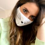 Trucos para resaltar tus ojos con la mascarilla puesta.