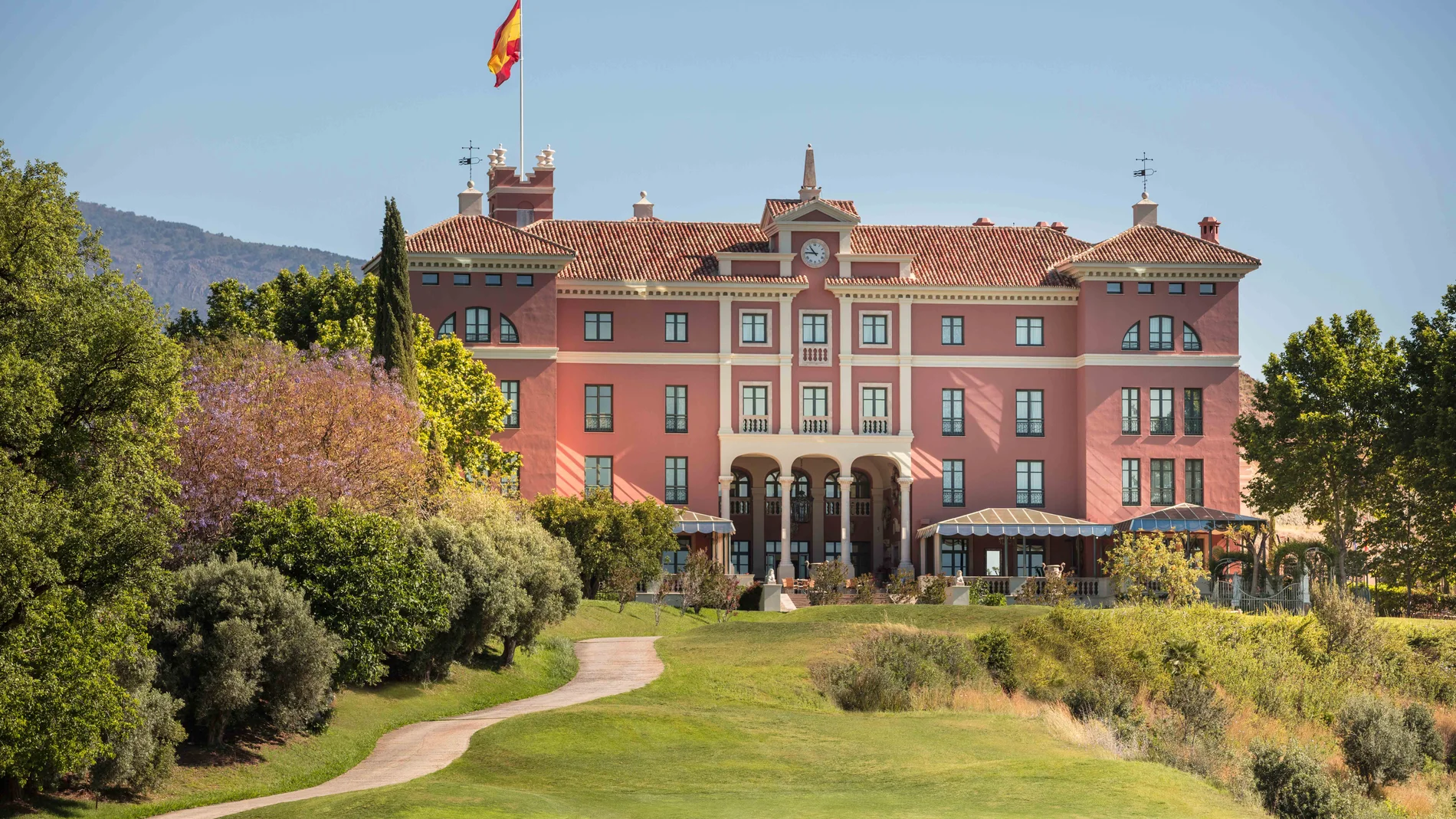 El Resort Anantara Villa Padierna Palace es el primer Hotel de lujo en reabrir sus puertas en la Costa del Sol después del Estado de Alarma