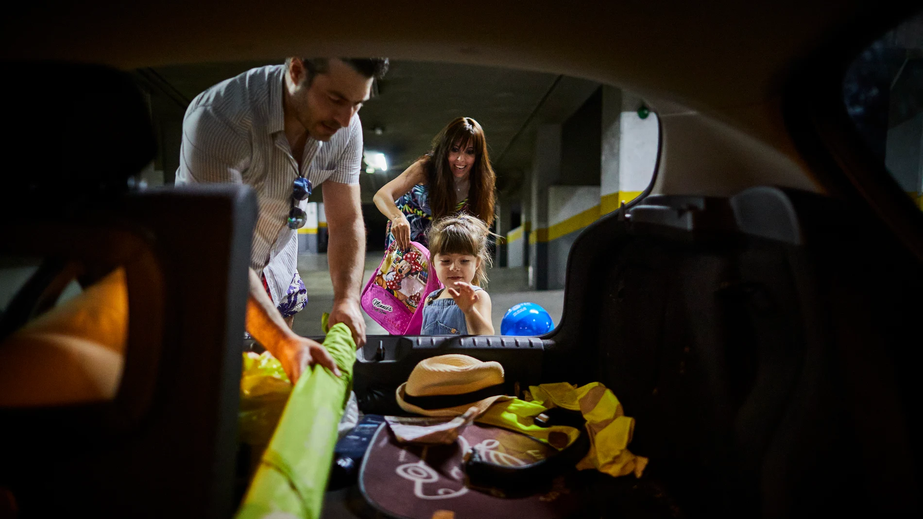 Ruth, su marido y su hija van a su apartamento en La Manga «porque les da más tranquilidad». «Necesitamos olvidarnos del trabajo y salir de Madrid», reconocen